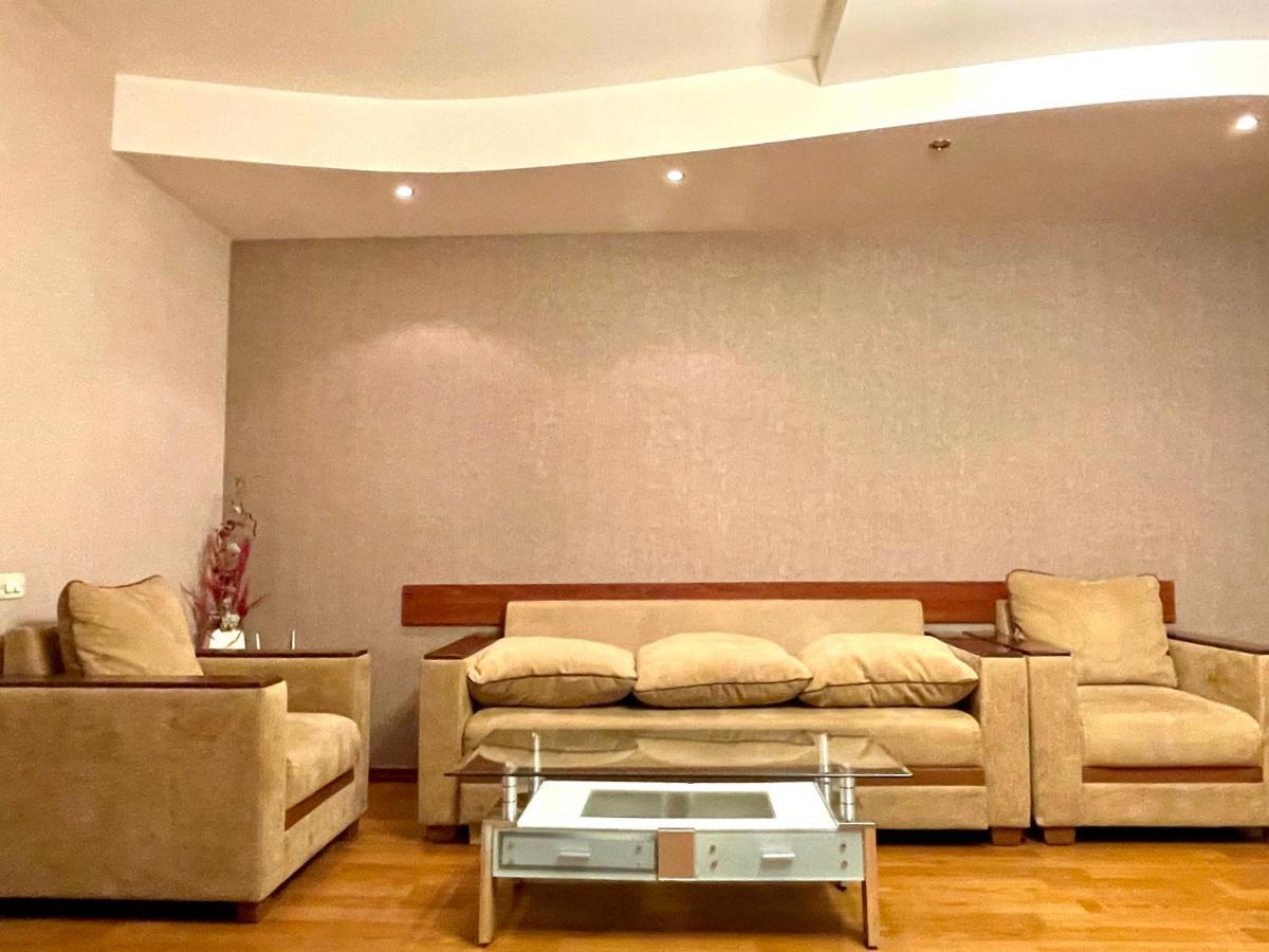 Apartments Emili Yerevan Exterior photo