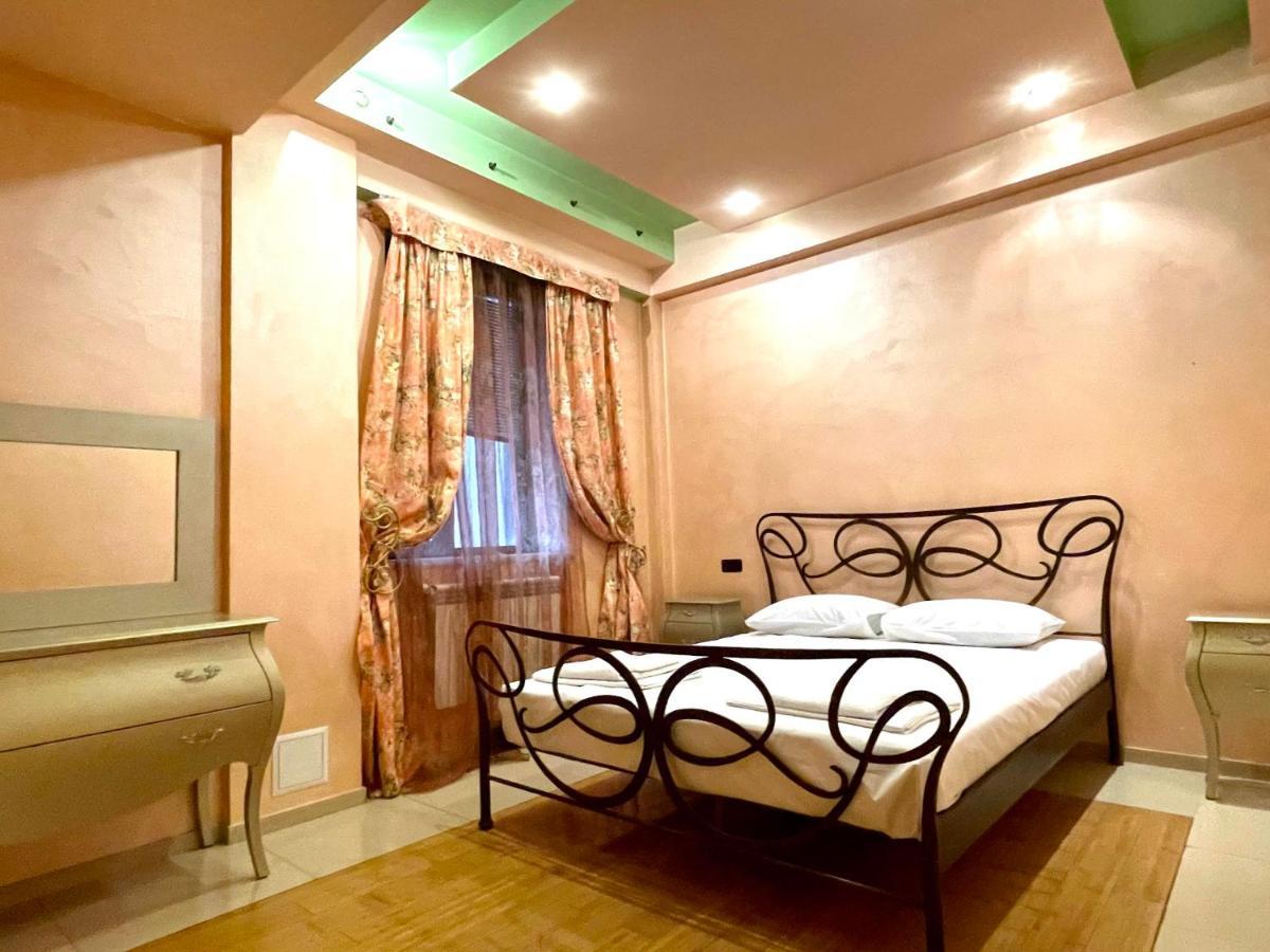 Apartments Emili Yerevan Exterior photo