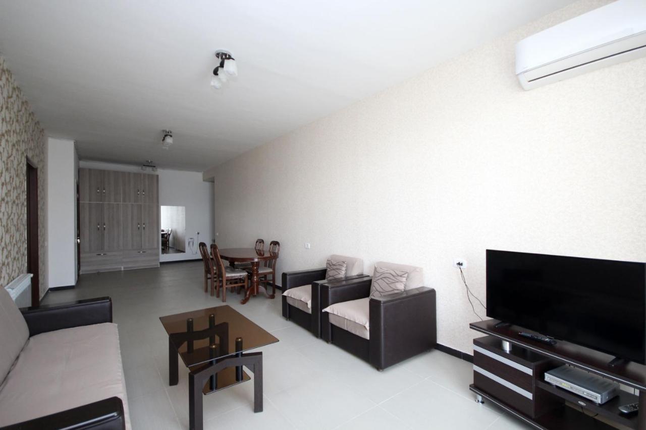 Apartments Emili Yerevan Exterior photo