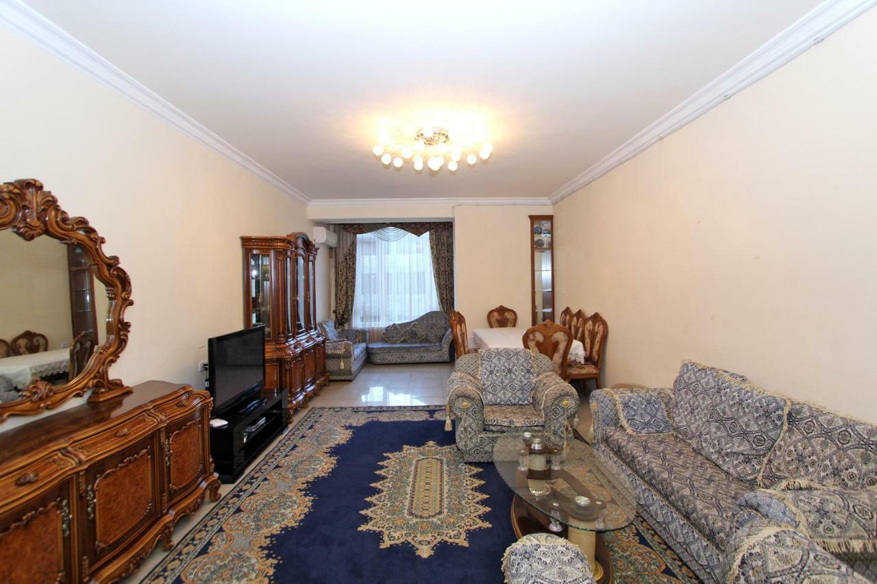Apartments Emili Yerevan Exterior photo