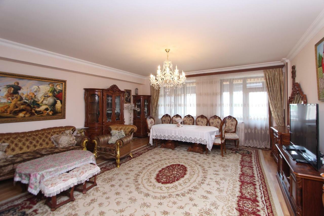 Apartments Emili Yerevan Exterior photo
